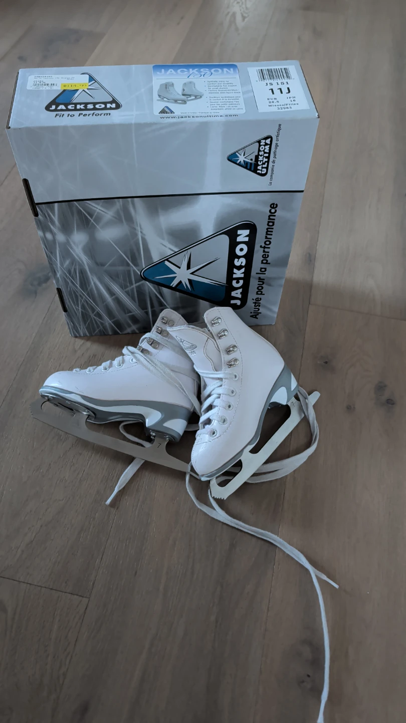 Jackson Ultima Figure Skates