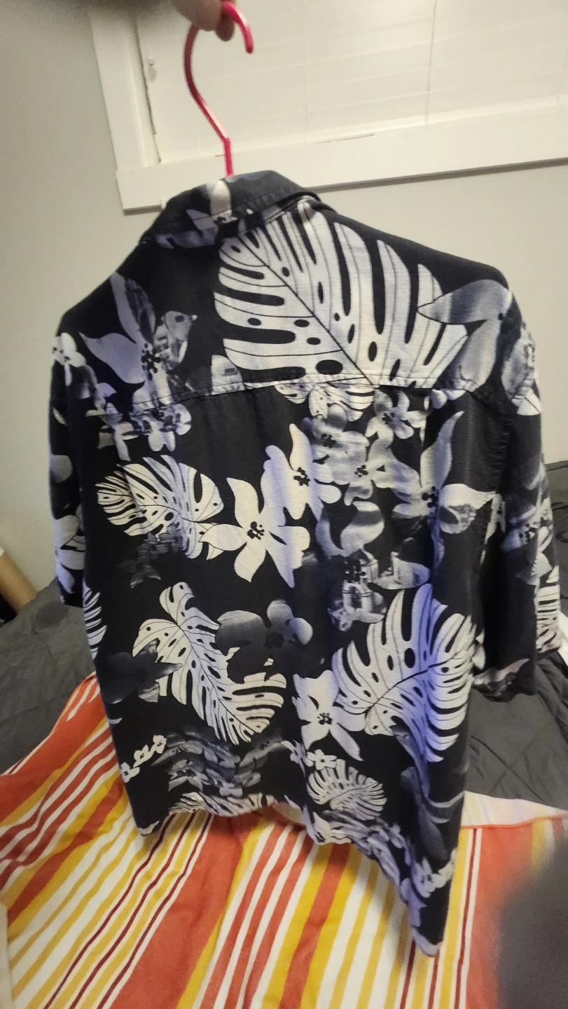 Tommy Bahama Men's Short Sleeve Floral Shirt XLB - photo 4