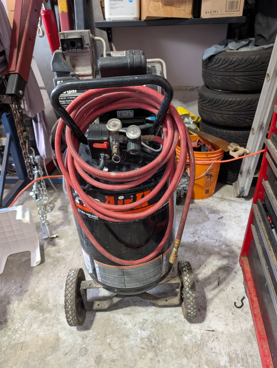 Devilbiss Pro-Air II 5hp 20 Gallon Air Compressor - photo 2