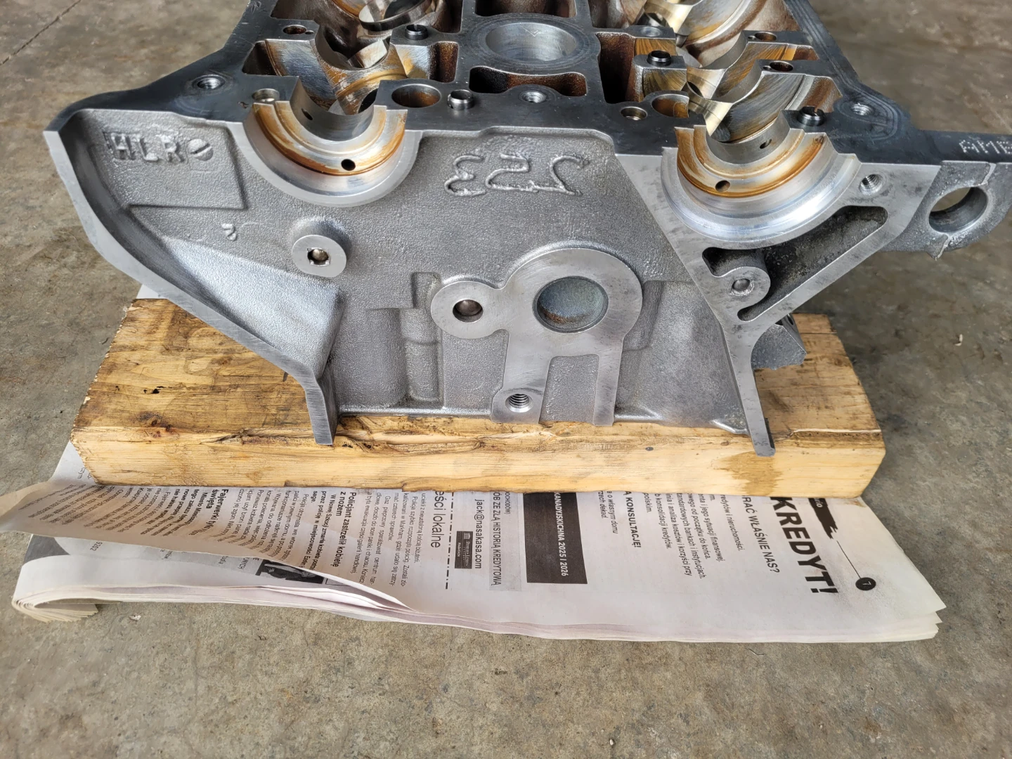 ENGINE CYLINDER HEAD, for an 2003 Audi ,A4,1.8 liter Turbo - photo 3