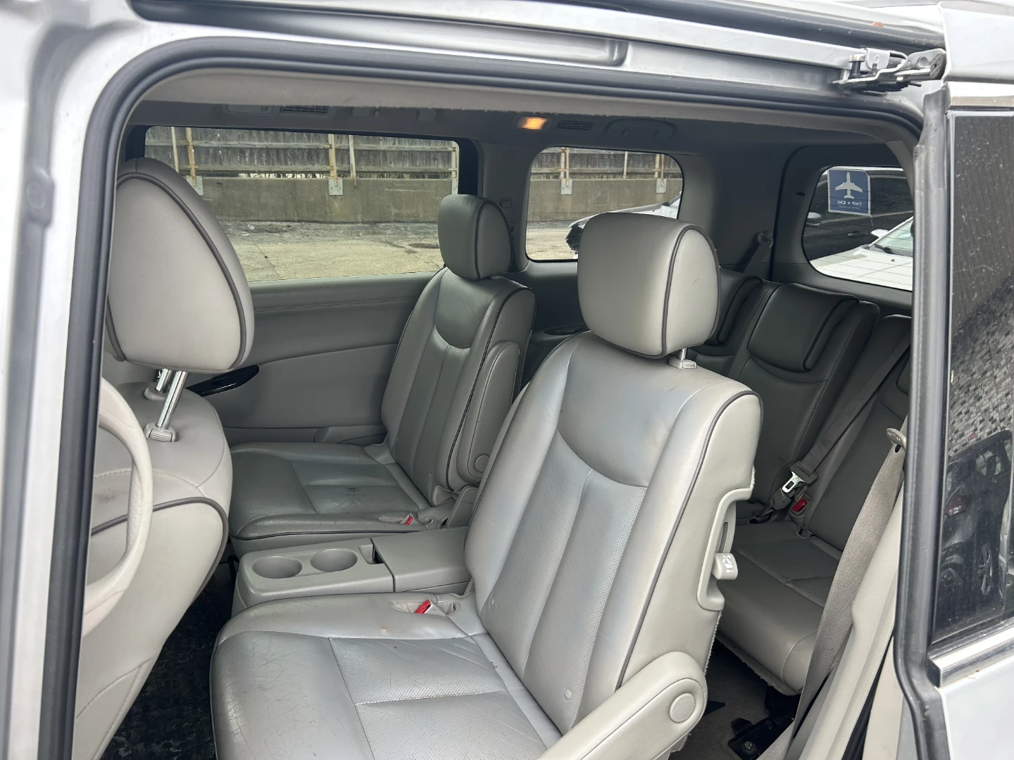 2014 Nissan Quest S Minivan - photo 3