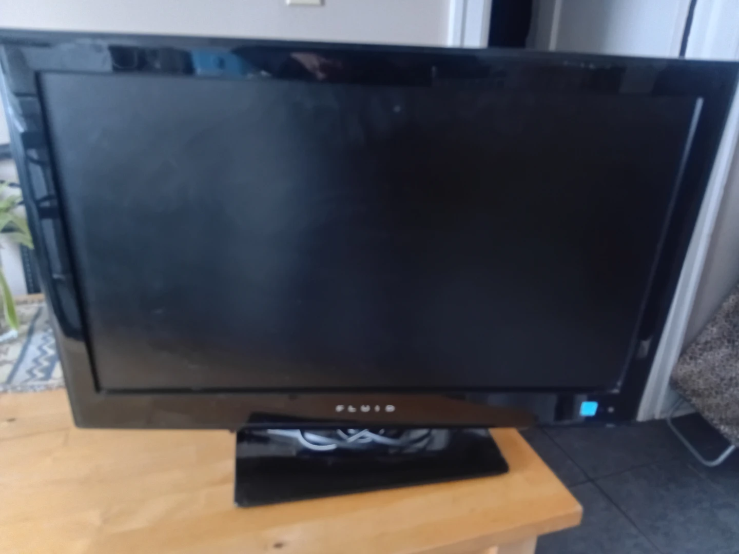 FLUID 26" LED TV Model: 8000861