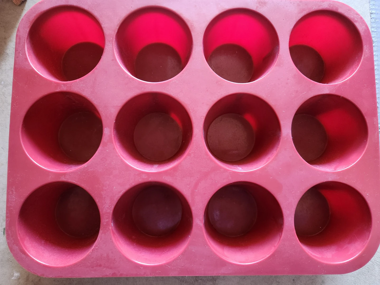 Silicone Muffin or Cupcake Baking Tray
