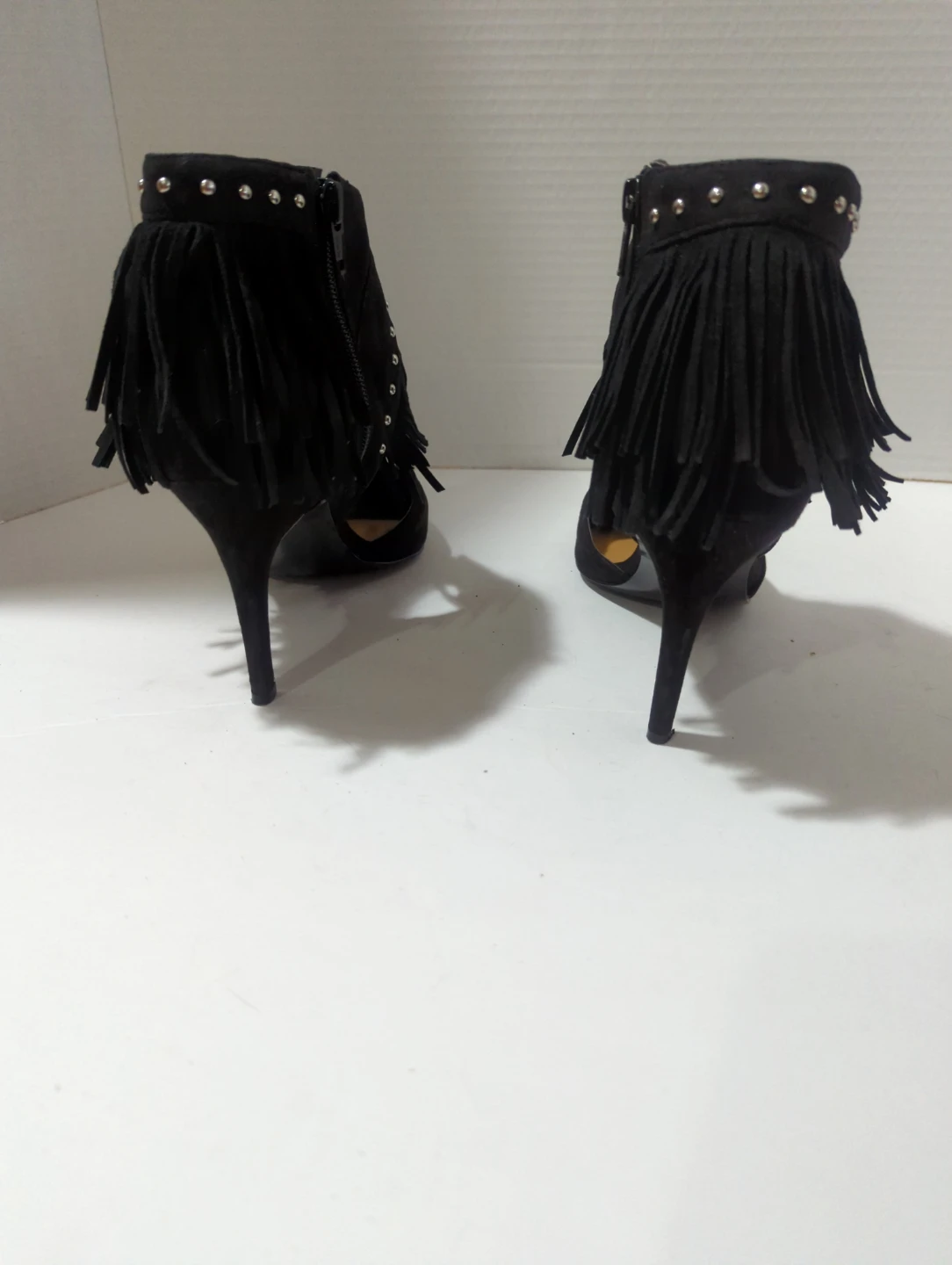 Nine West Black Suede Fringe Studded Heels - photo 4