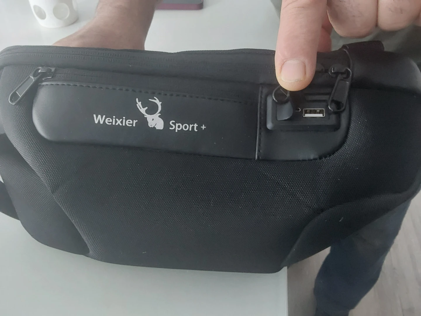 Weixier Sport+ Black Sling Bag with USB Port for traveling - photo 3