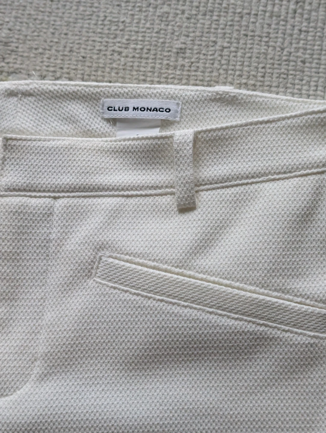 Club Monaco Women's White Textured Cropped Pants Size 2 - photo 4