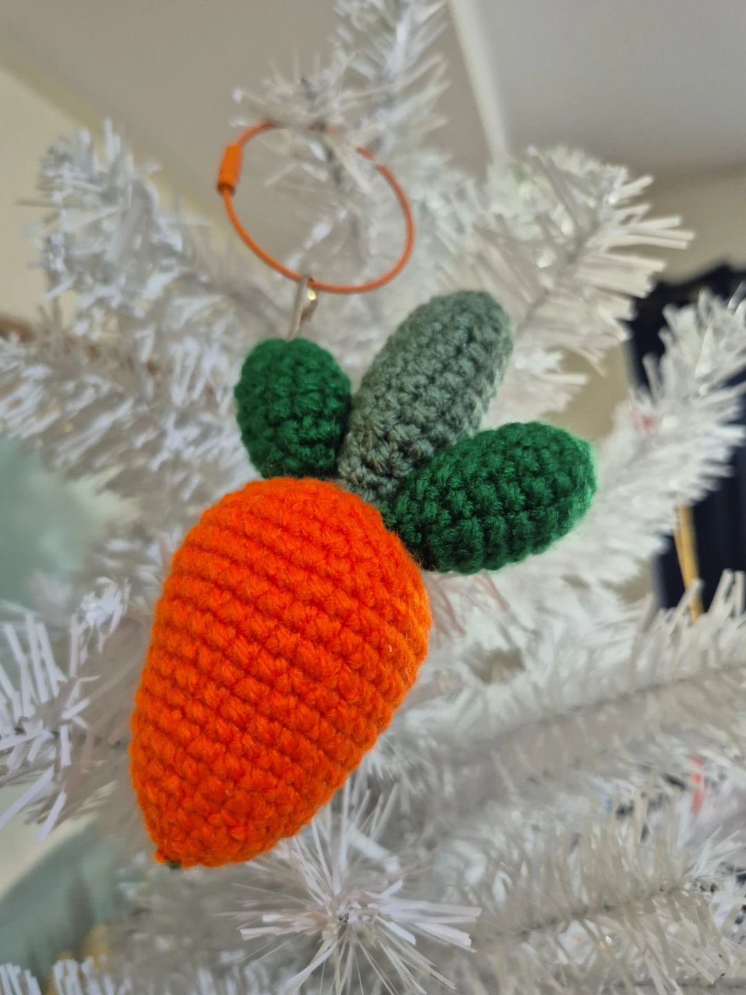 Crocheted Carrot Ornament - photo 2