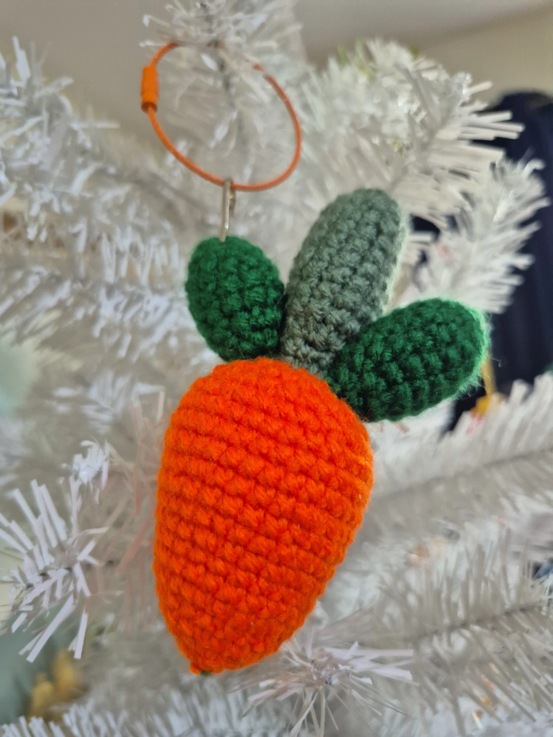 Crocheted Carrot Ornament - photo 3
