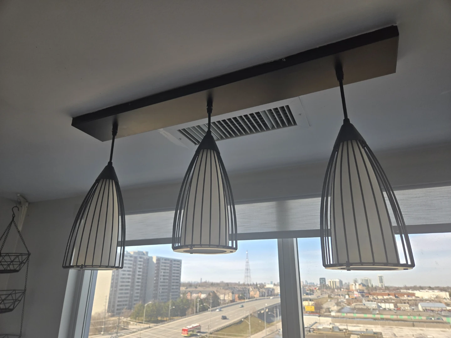Pendant Light Fixture - 3 Light Bar - photo 4