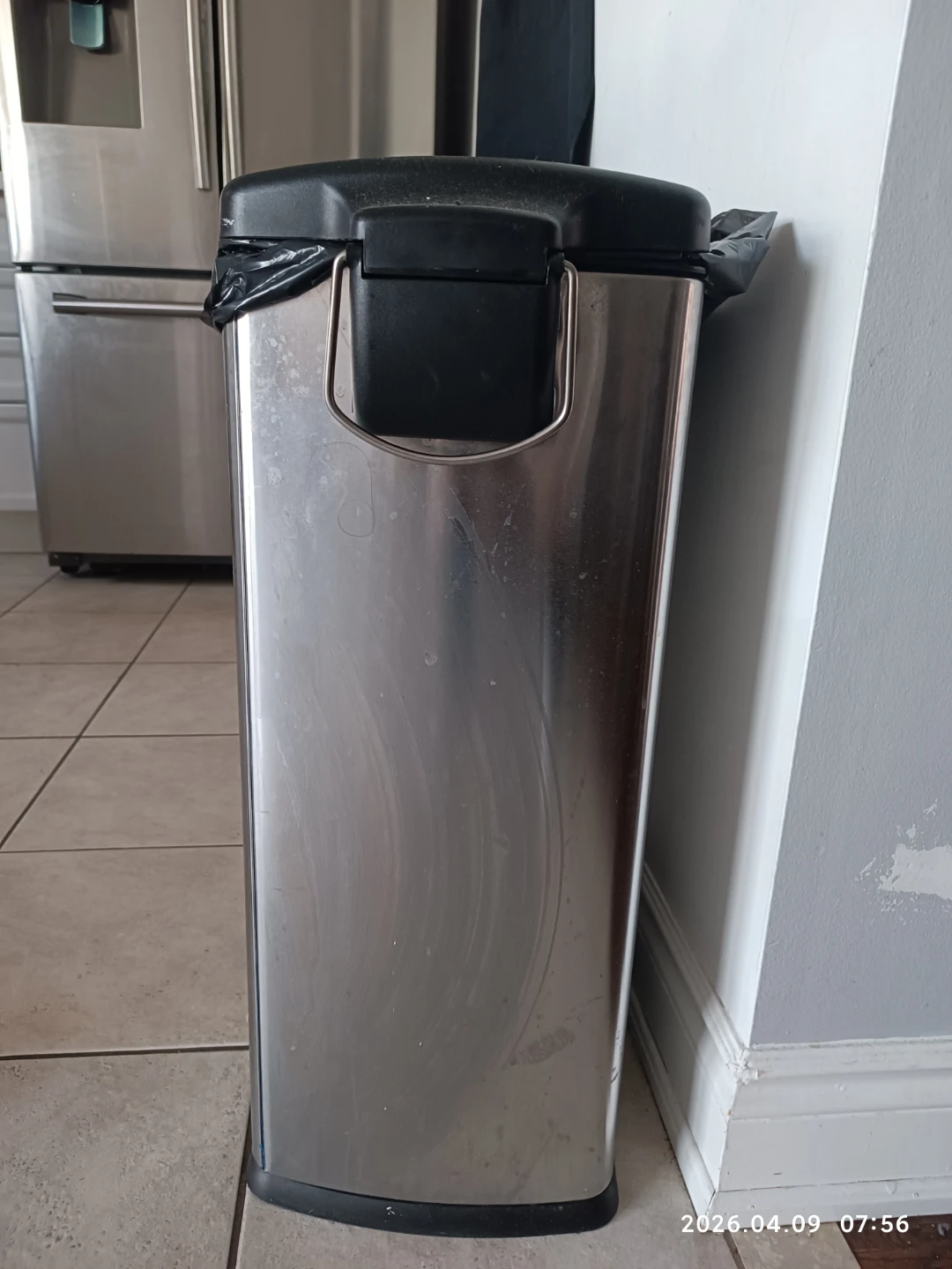 Stainless Steel Step Trash Can - photo 2