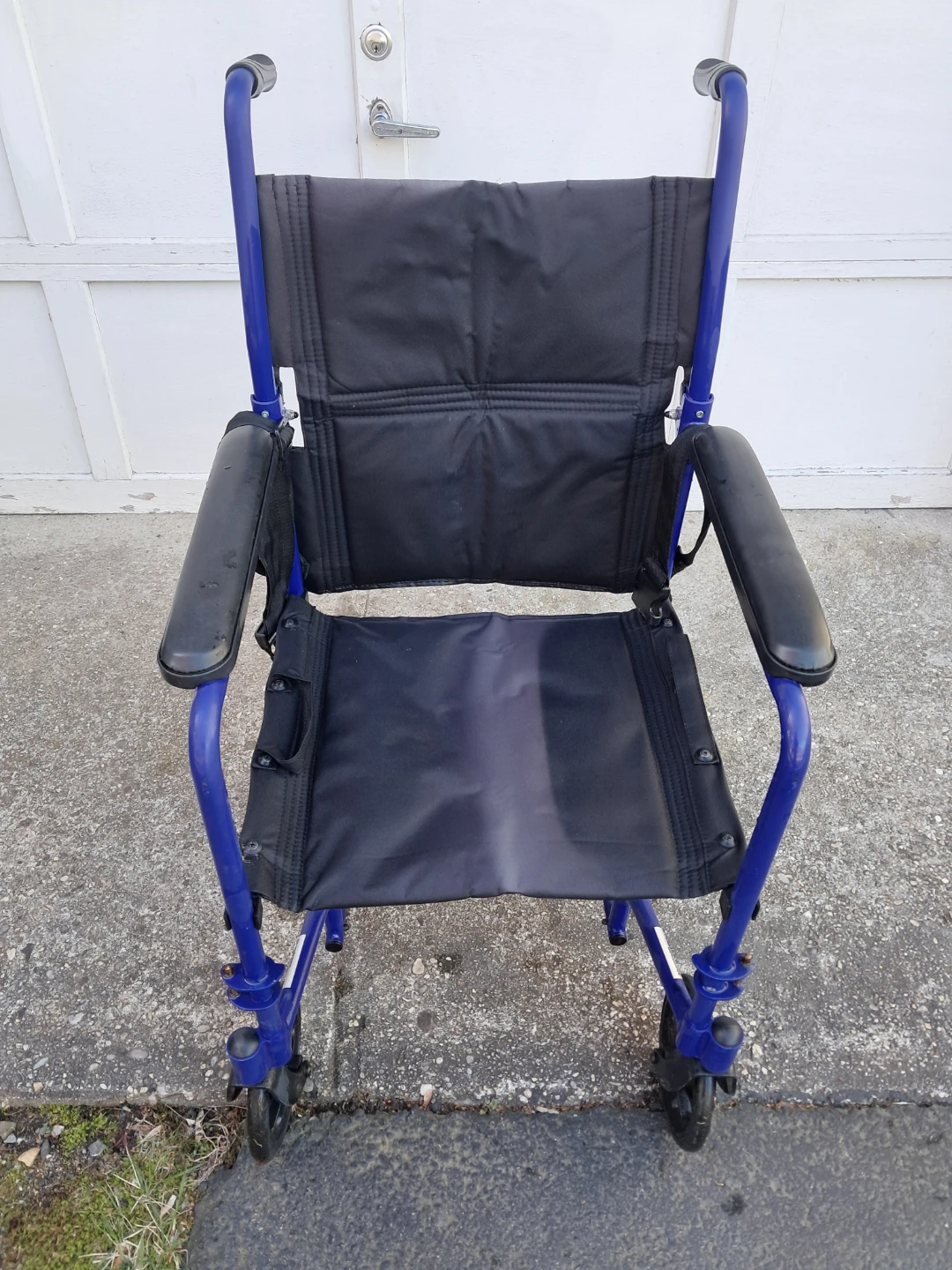 Drive Medical Blue Lightweight Transport Wheelchair - photo 4