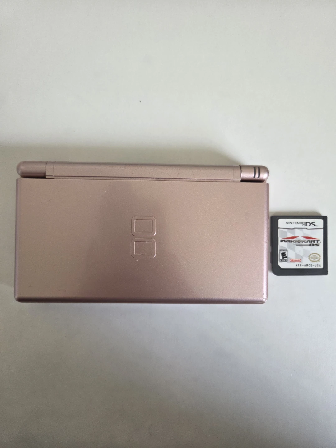 Nintendo DS Lite - Mario Kart DS Bundle