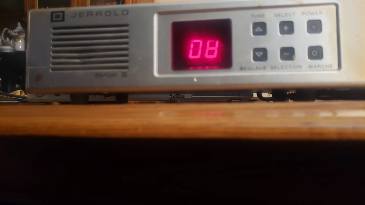 Jerrold StarCom III Cable TV Converter Box AS IS - photo 3