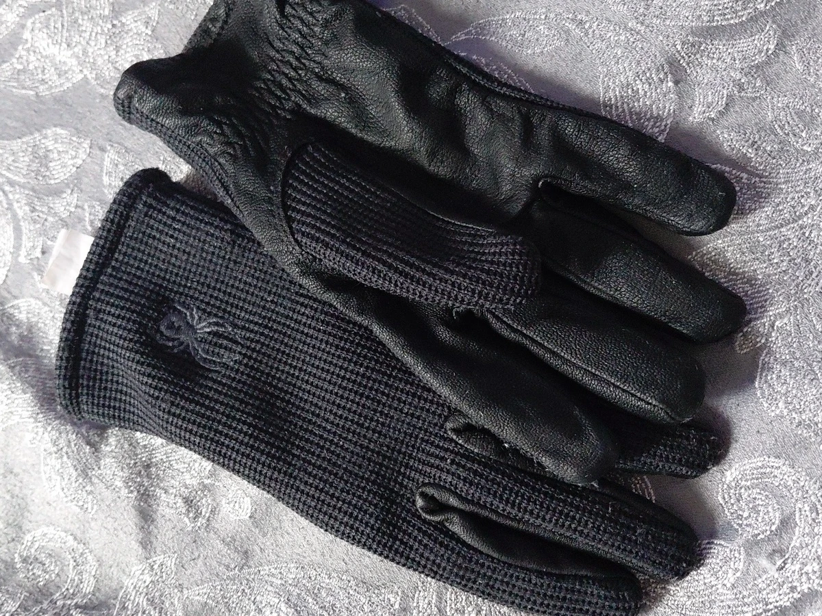 Seirus Black Leather and Knit Gloves with Spider Logo - photo 2