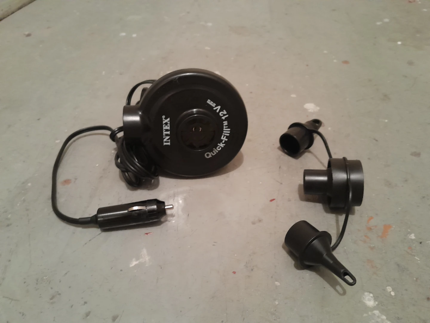 Intex Quick-Fill 12V Electric Air Pump - photo 5