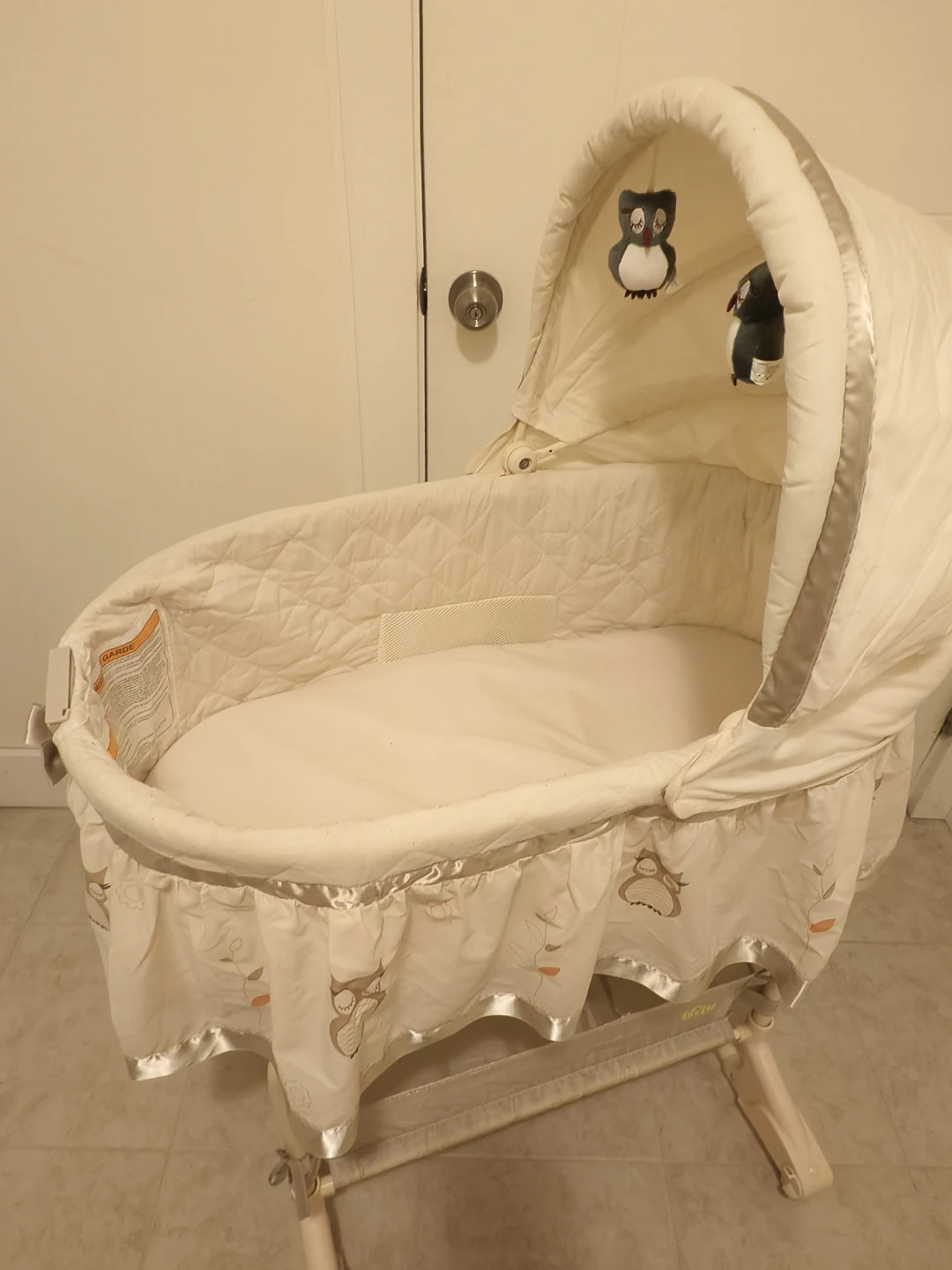 Bily Arctic Bear Baby Bassinet - photo 3