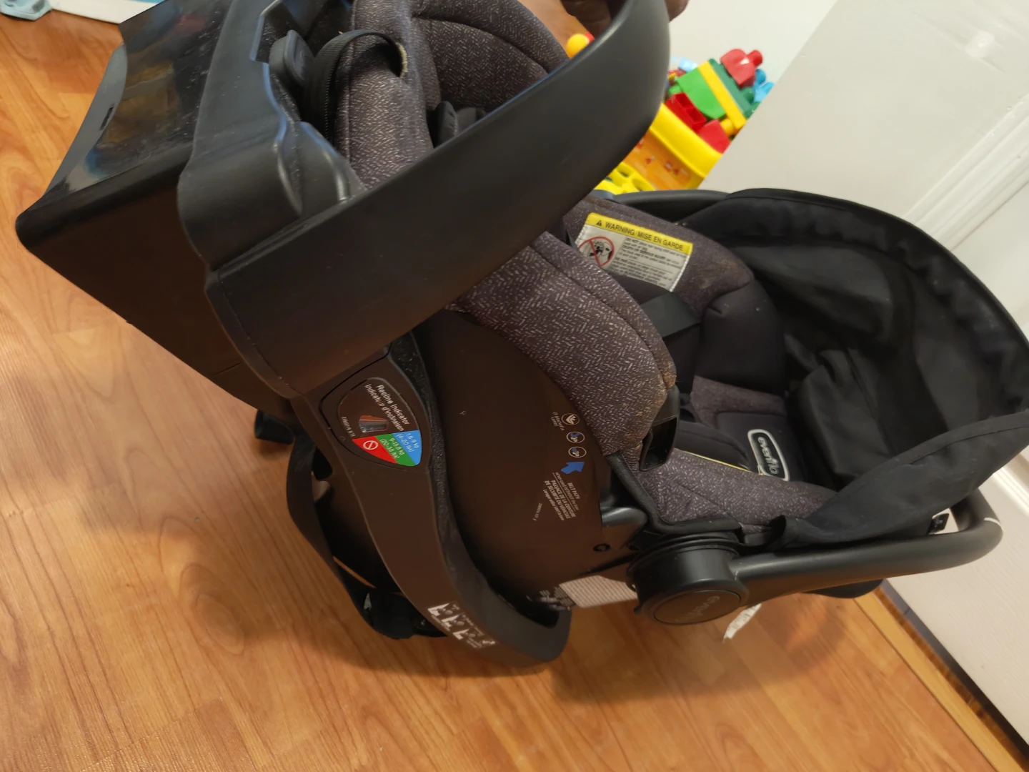 Evenflo Litemax Safemax Infant Car Seat - photo 4