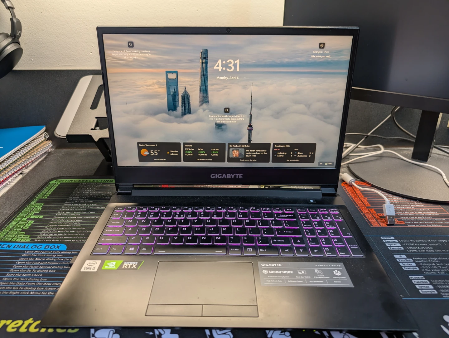 GIGABYTE Laptop
