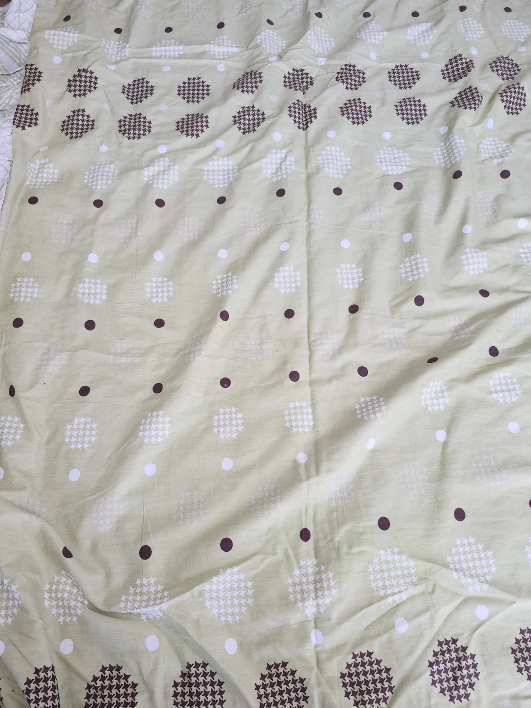Bed sheet with Pattern