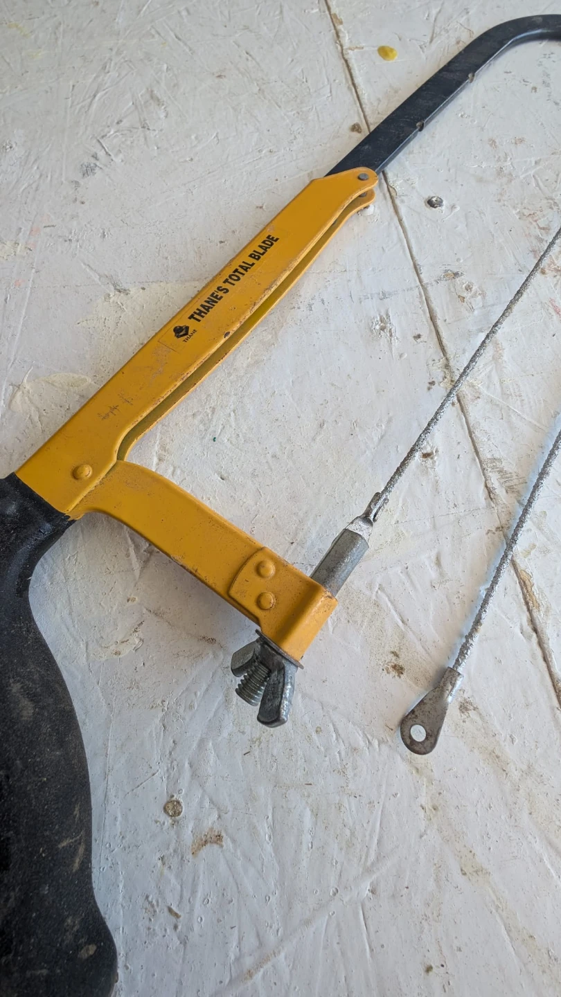 Thane's Total Blade Hacksaw with extra blade - photo 3