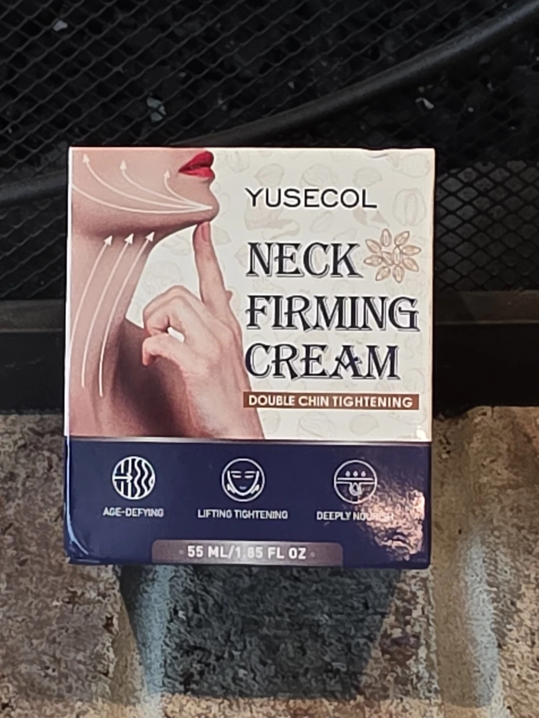 YUSECOL Neck Firming Cream - Double Chin Tightening