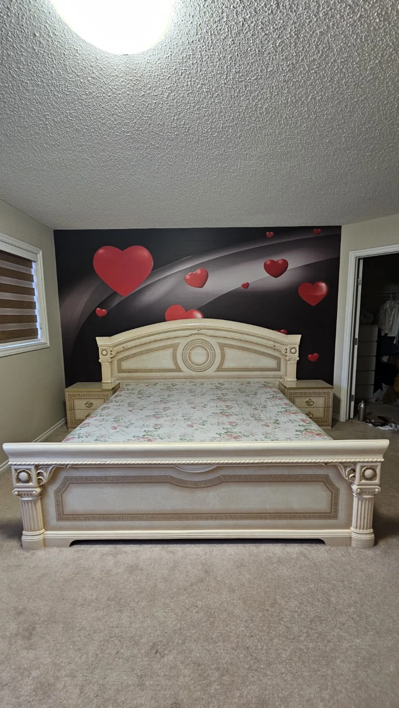 Cream Ornate King Bed Frame with Matching Nightstands - photo 2