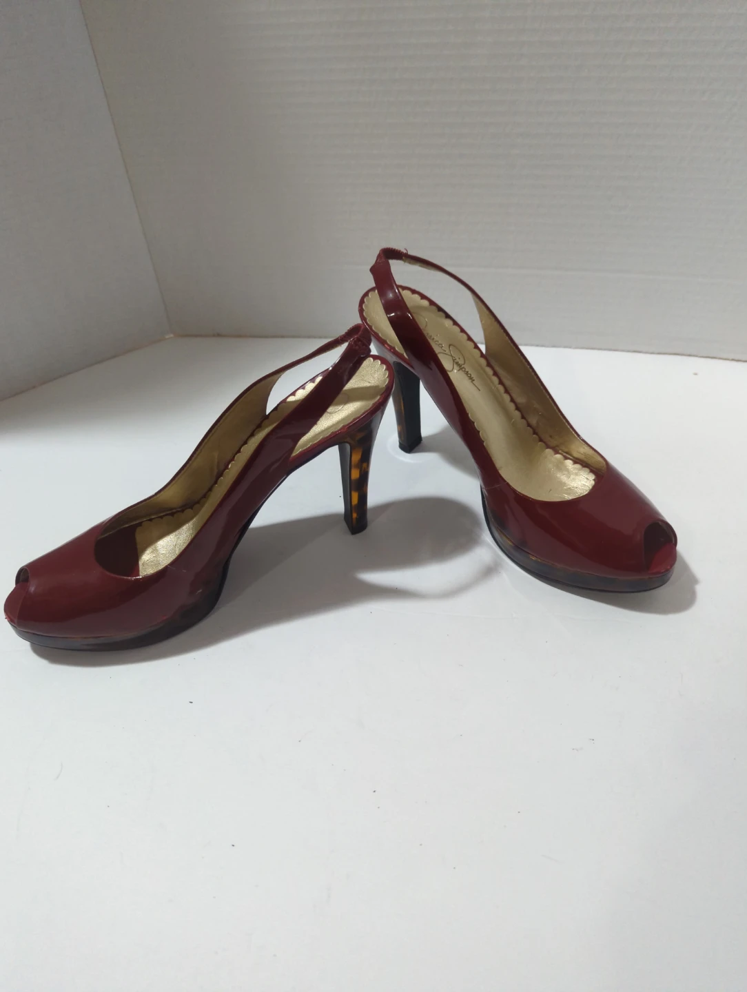 Jessica Simpson Red Patent Slingback Heels Peep Toe Pumps - photo 3