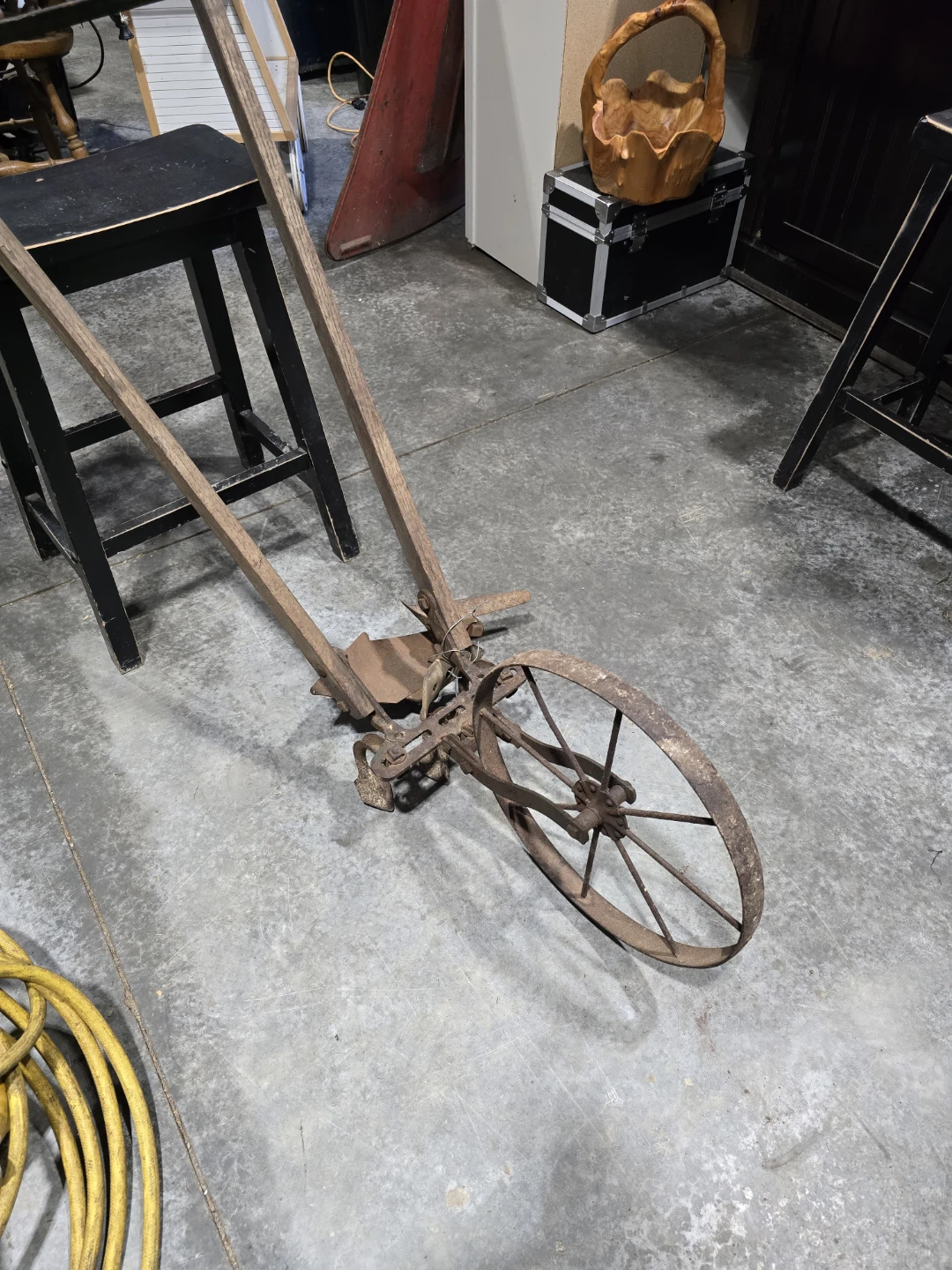 Vintage Garden Seeder Planter Tool - photo 2