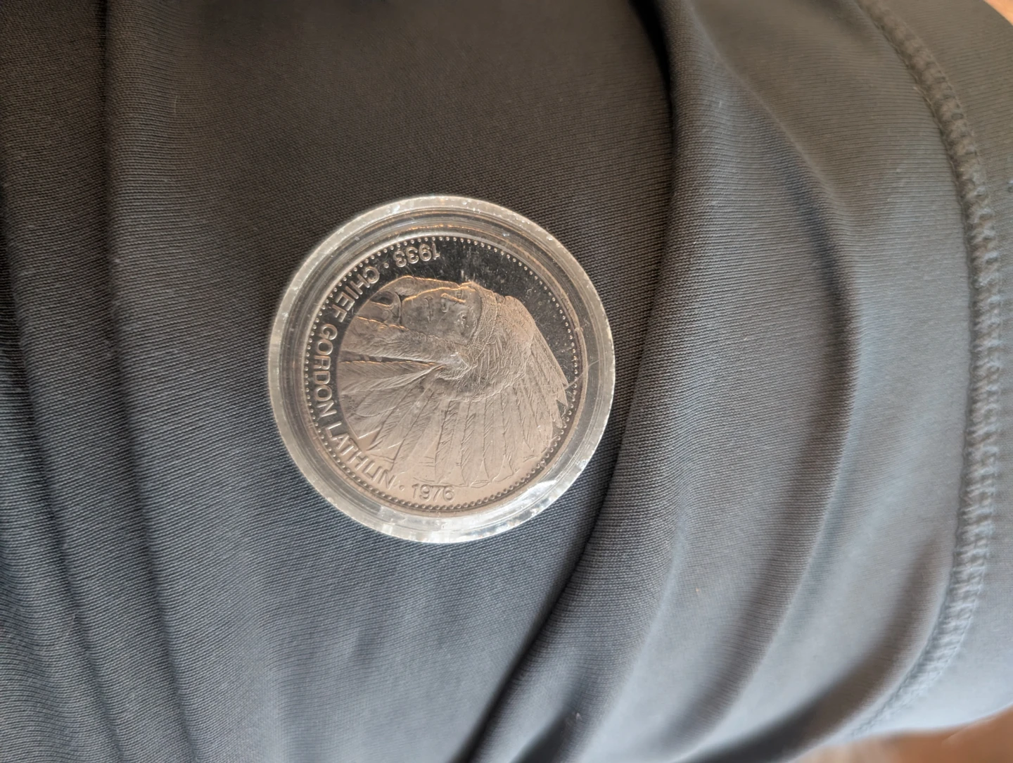 1978 Winnipeg Canada Chief Gordon First Red Indian Dollar Coin - photo 4