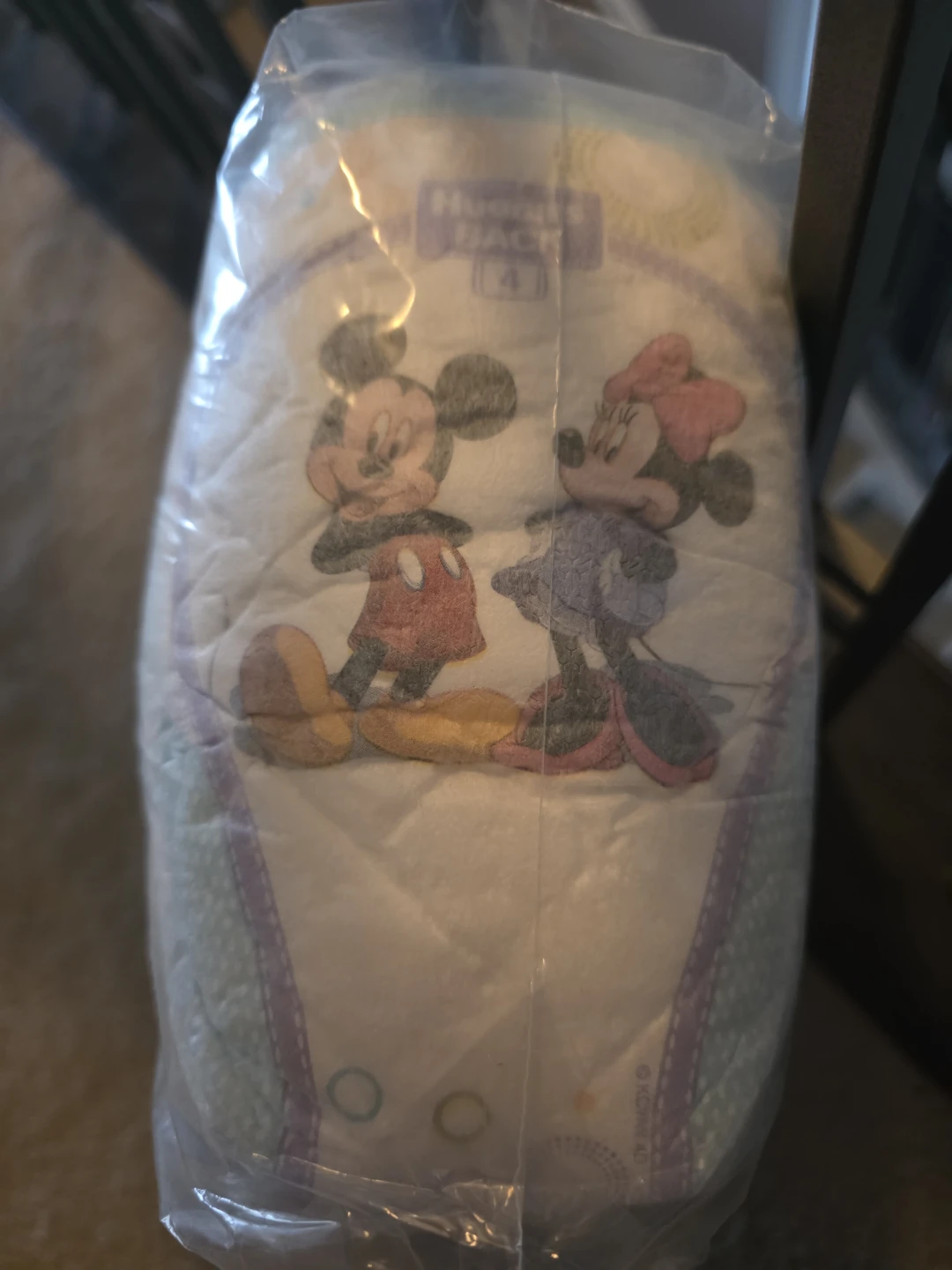 Huggies Little Movers Diapers - Size 4