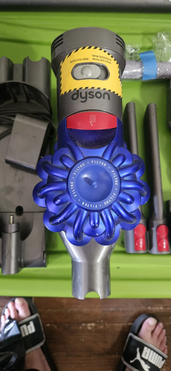 Dyson V7 Motorhead Origin - photo 4