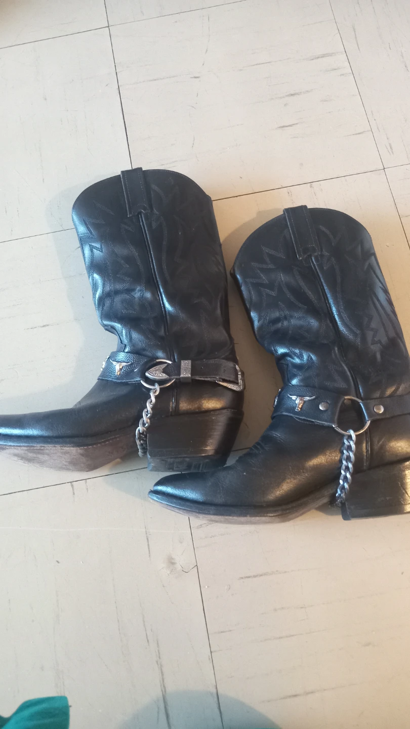 Black Leather Cowboy biker  Boots with Chain Detail - photo 3