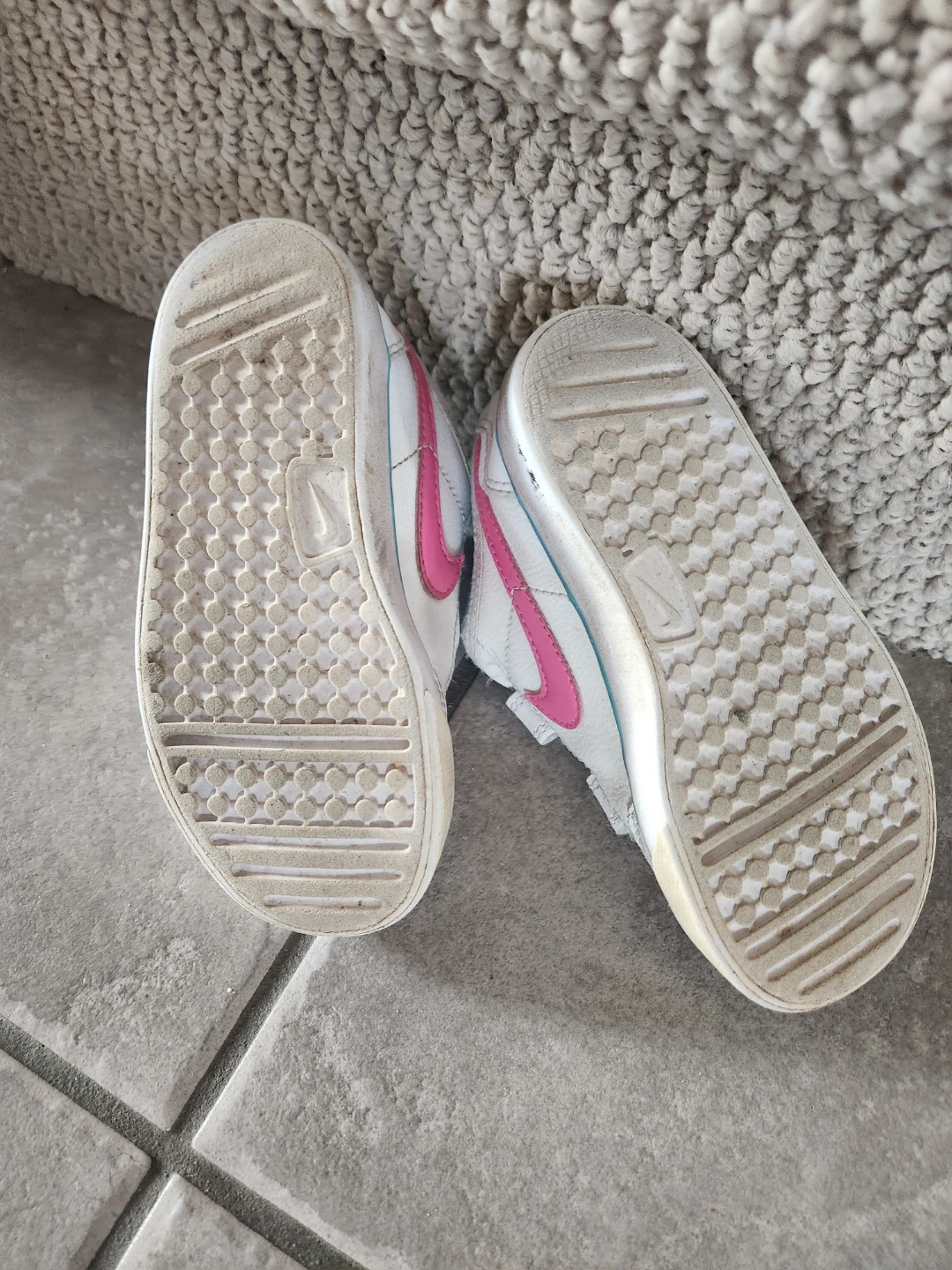Nike Toddler Shoes size 9 - photo 4