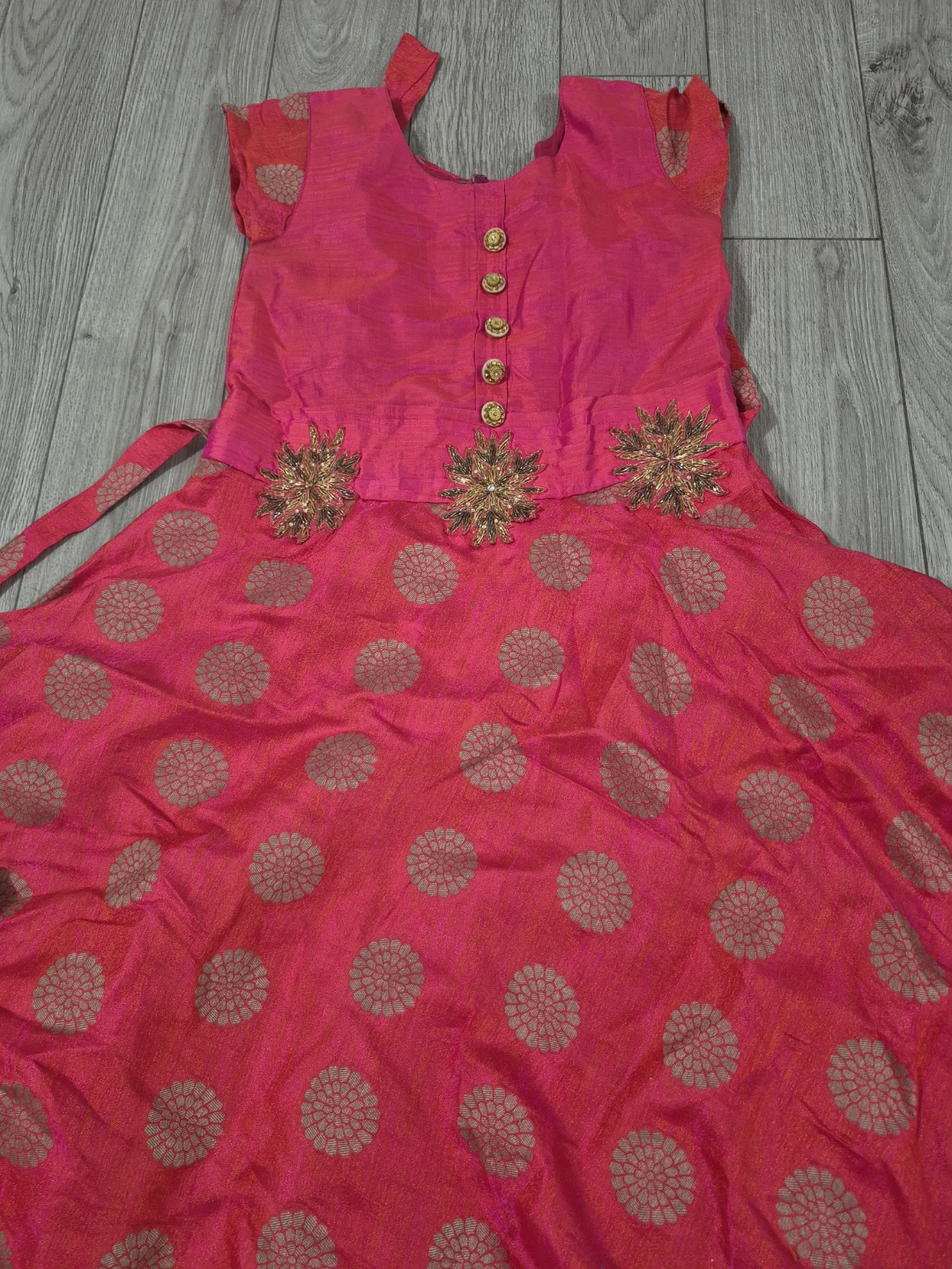 Girls' Pink Brocade Dress with Gold Embellishments0