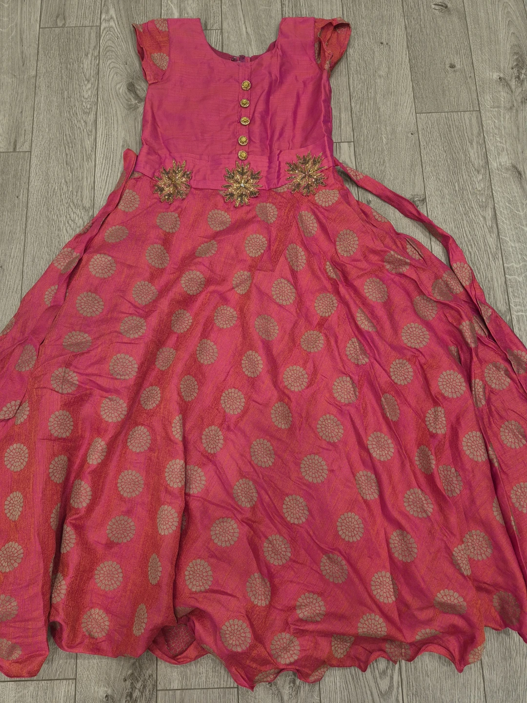 Girls' Pink Brocade Dress with Gold Embellishments0 - photo 3