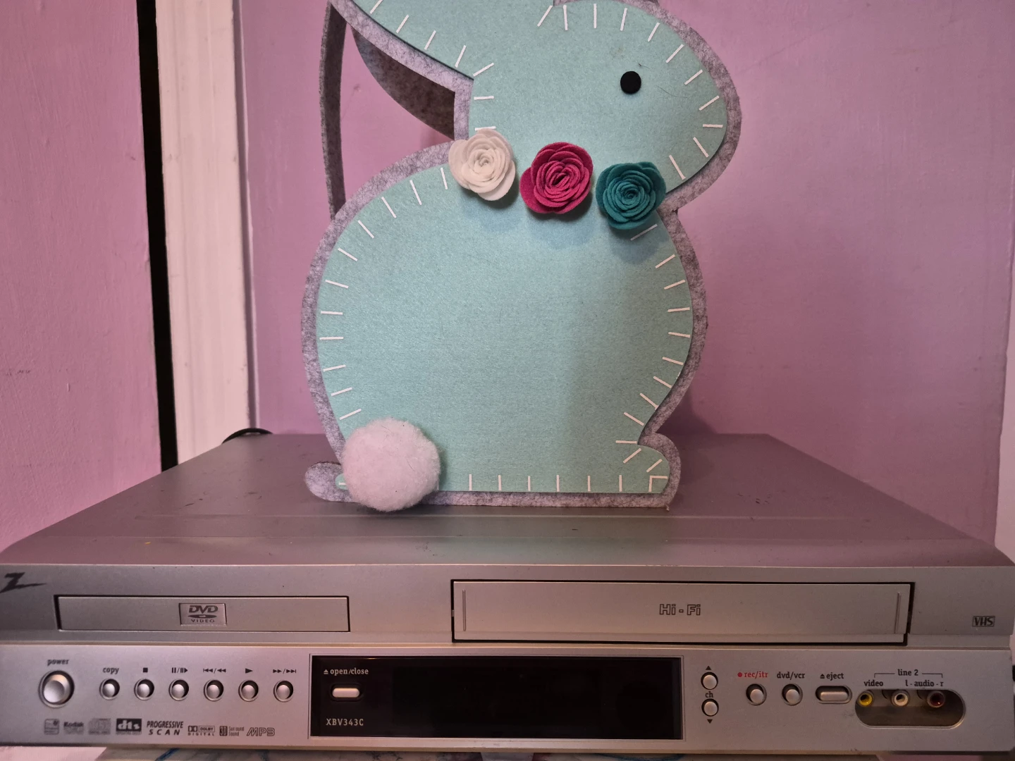 Silver Zenith DVD VCR Combo Player XBV343C