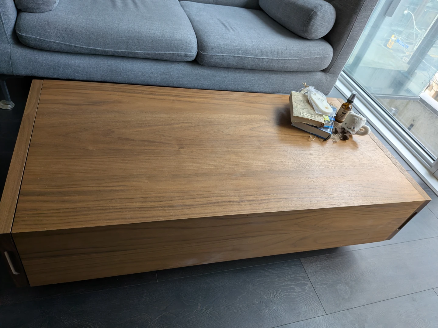 Coffee Table (EQ3) - Moving Sale❗