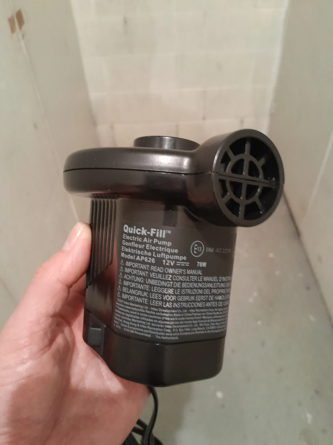Intex Quick-Fill 12V Electric Air Pump - photo 2