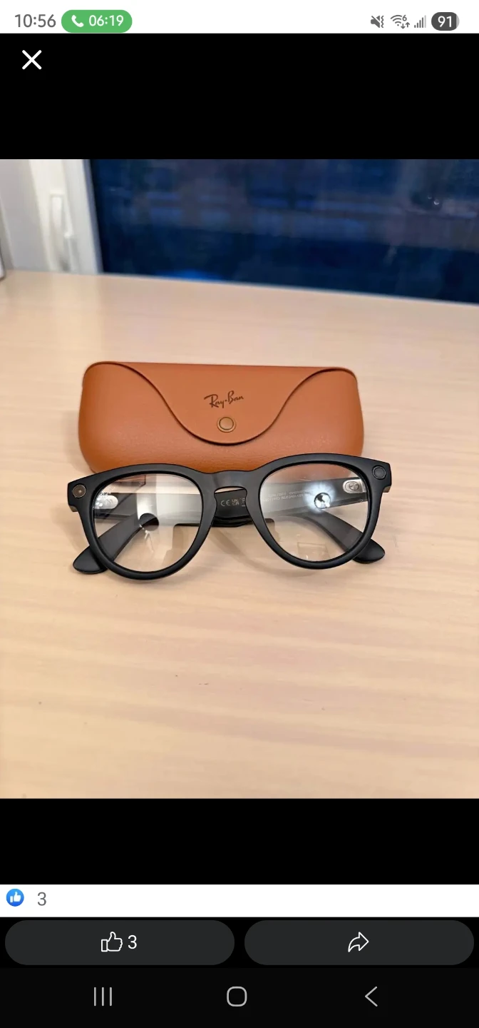 Ray-Ban Smart Glasses with Case