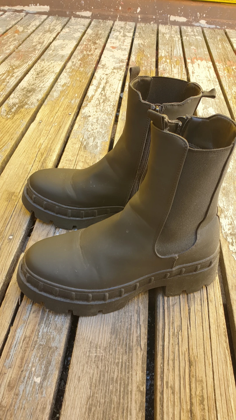 Black Chunky Chelsea Boots Forever21 - photo 4