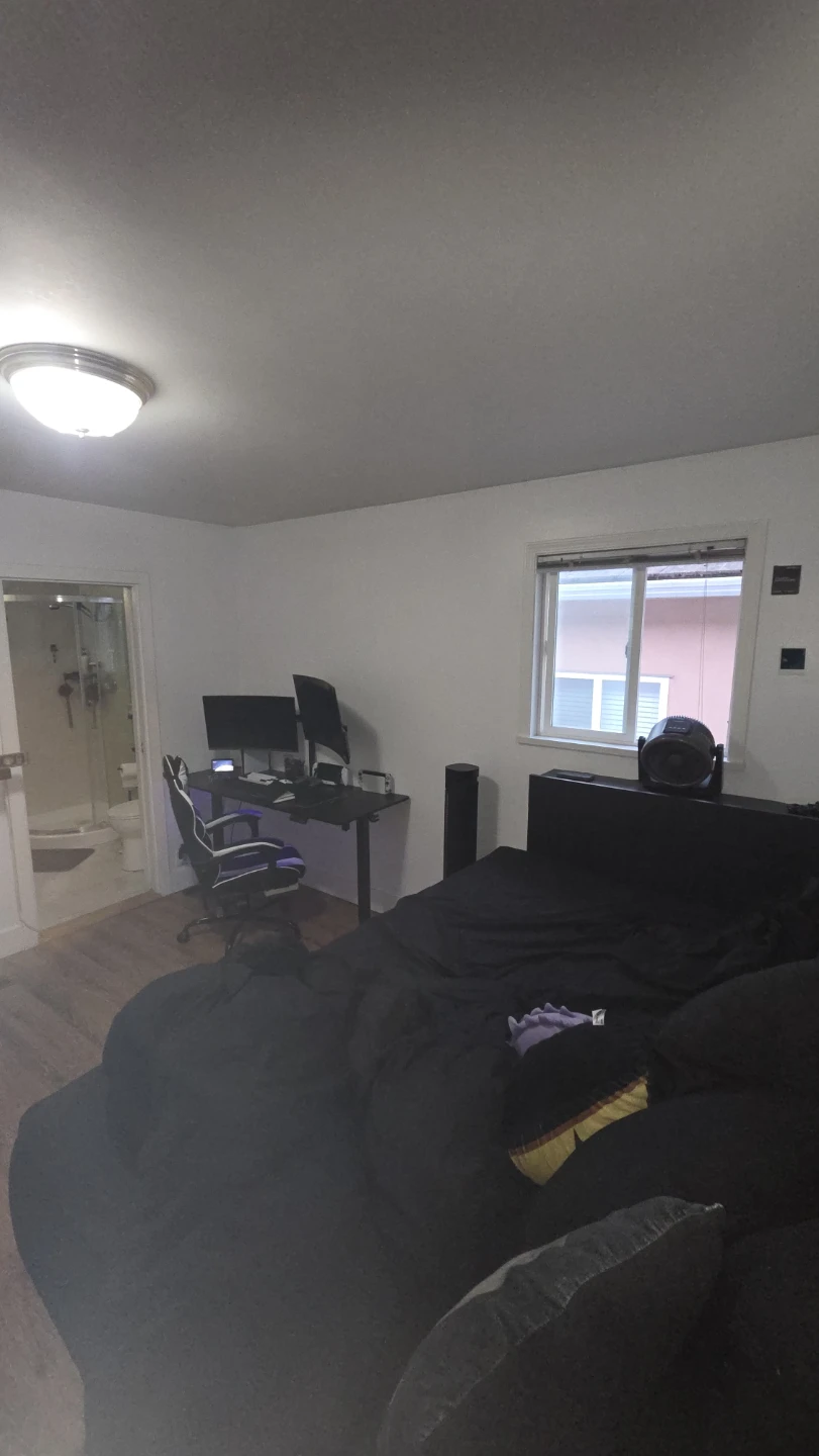 Private Room , with personal bathroom - photo 2