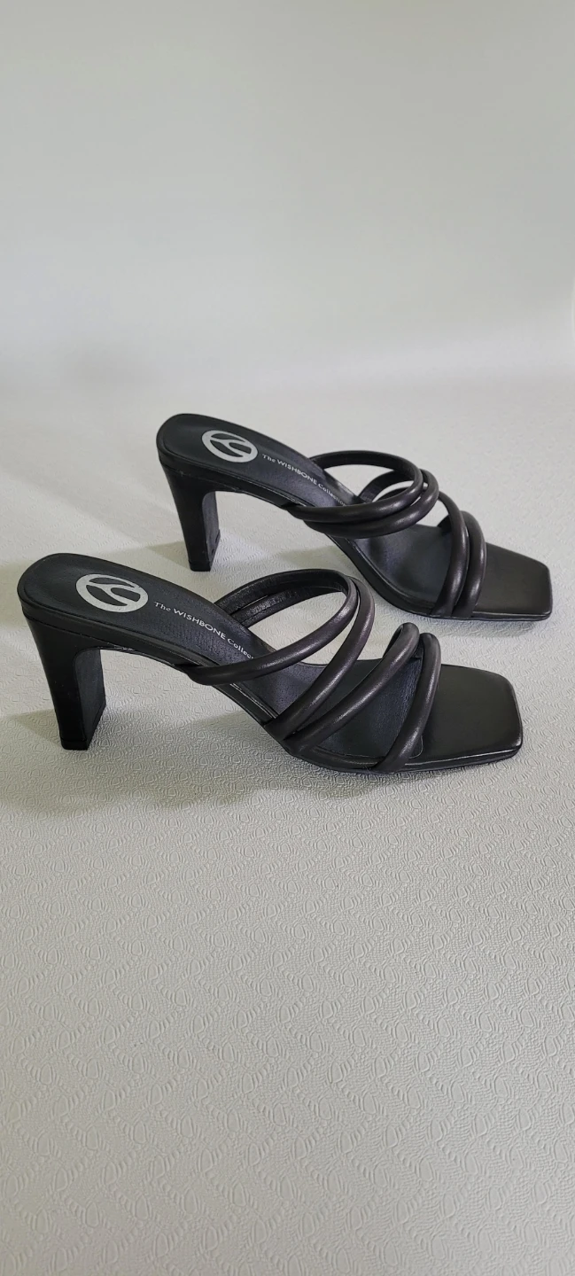 The Wishbone Collection Black Strappy Heeled Sandals
