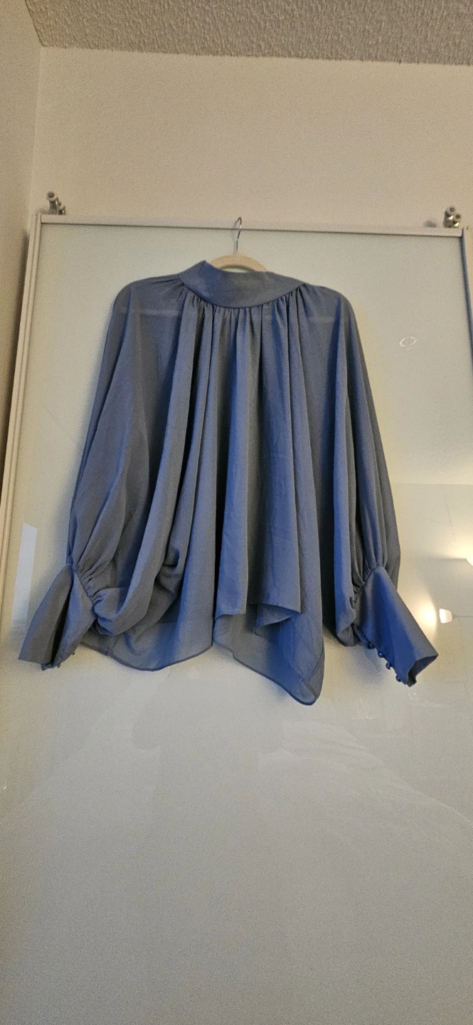 Sophisticated CBR Blue Blouse, Size Medium - Size Medium - photo 4