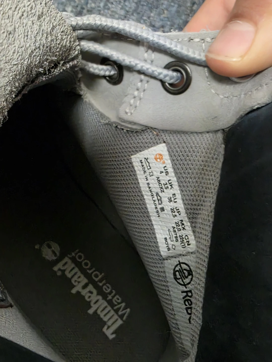 Timberland Grey Lace-Up Boots - Youth Size 4 - photo 5