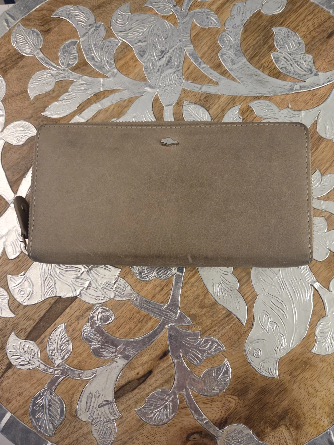 Roots Beige Long Wallet