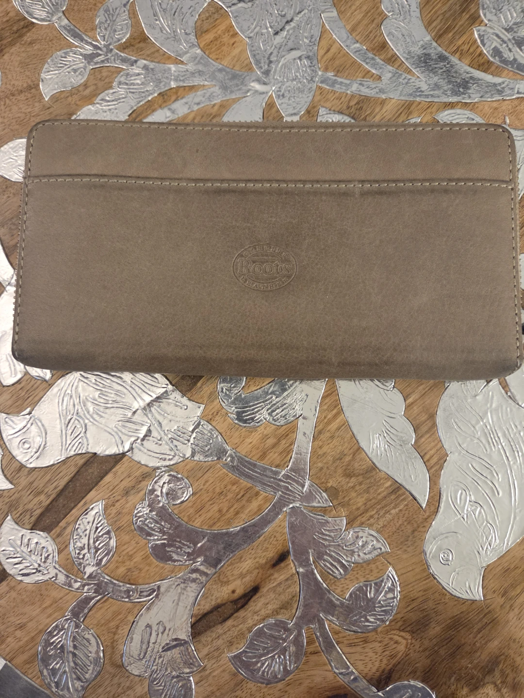 Roots Beige Long Wallet - photo 2