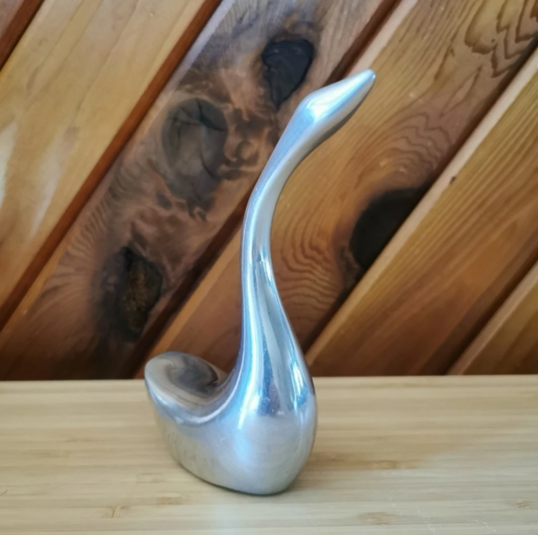 Vintage Hoselton Canada Aluminum Swan Sculpture – Model 1362 - photo 4