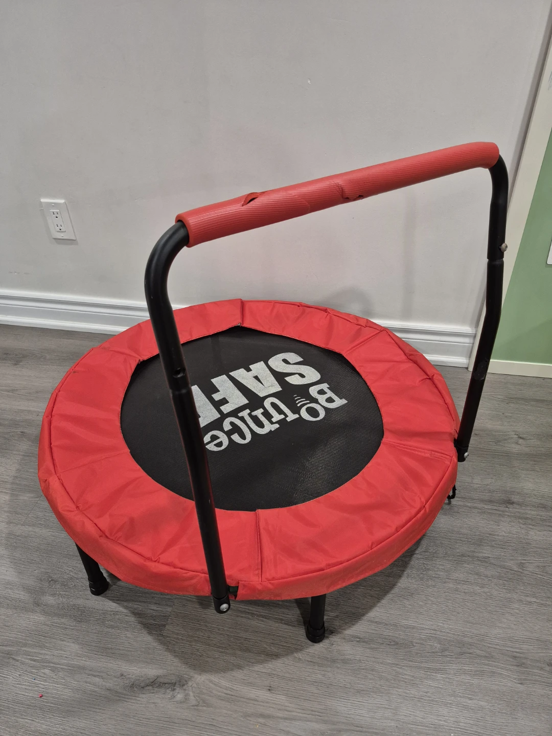 Bounce Safe Kids Trampoline with Handle