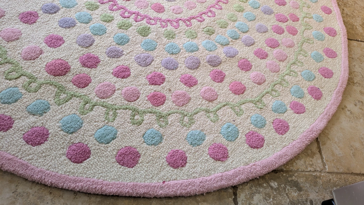 Pottery Barn Kids Round Area Rug - photo 2