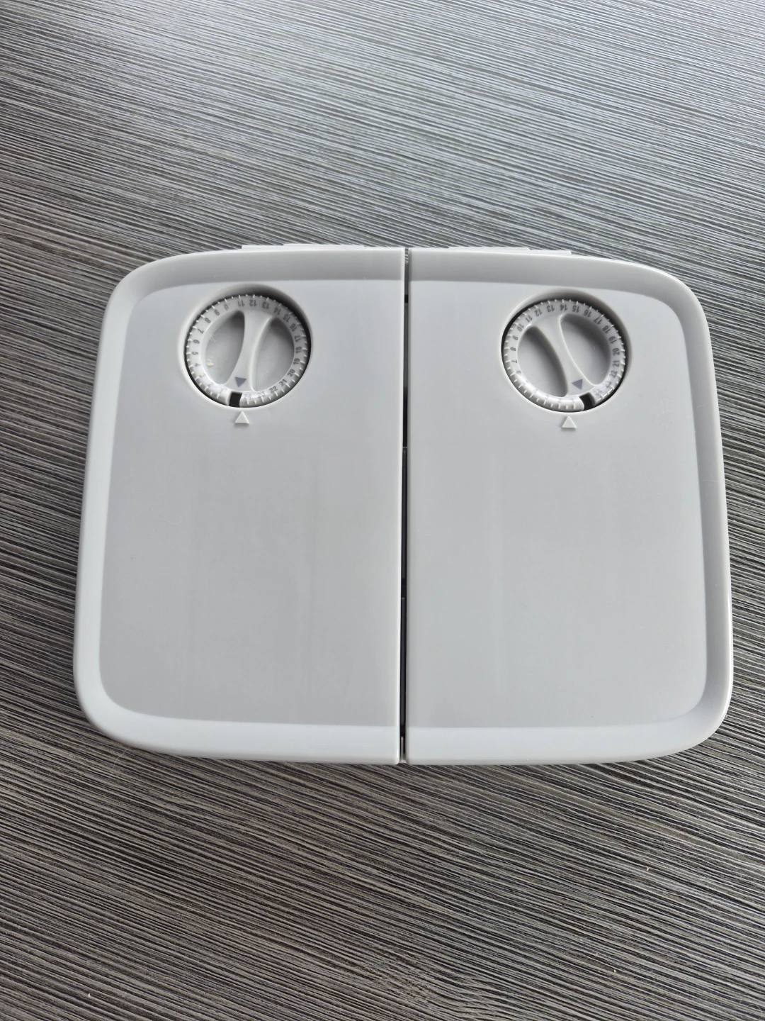 PetSafe 2 Meal Automatic Pet Feeder - photo 2